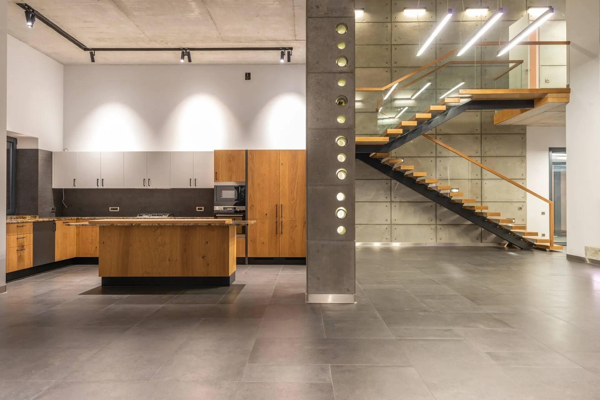 , Strip and Seal, Tile Clean Phuket | Grout &amp; Tile Cleaning | Strip and Seal